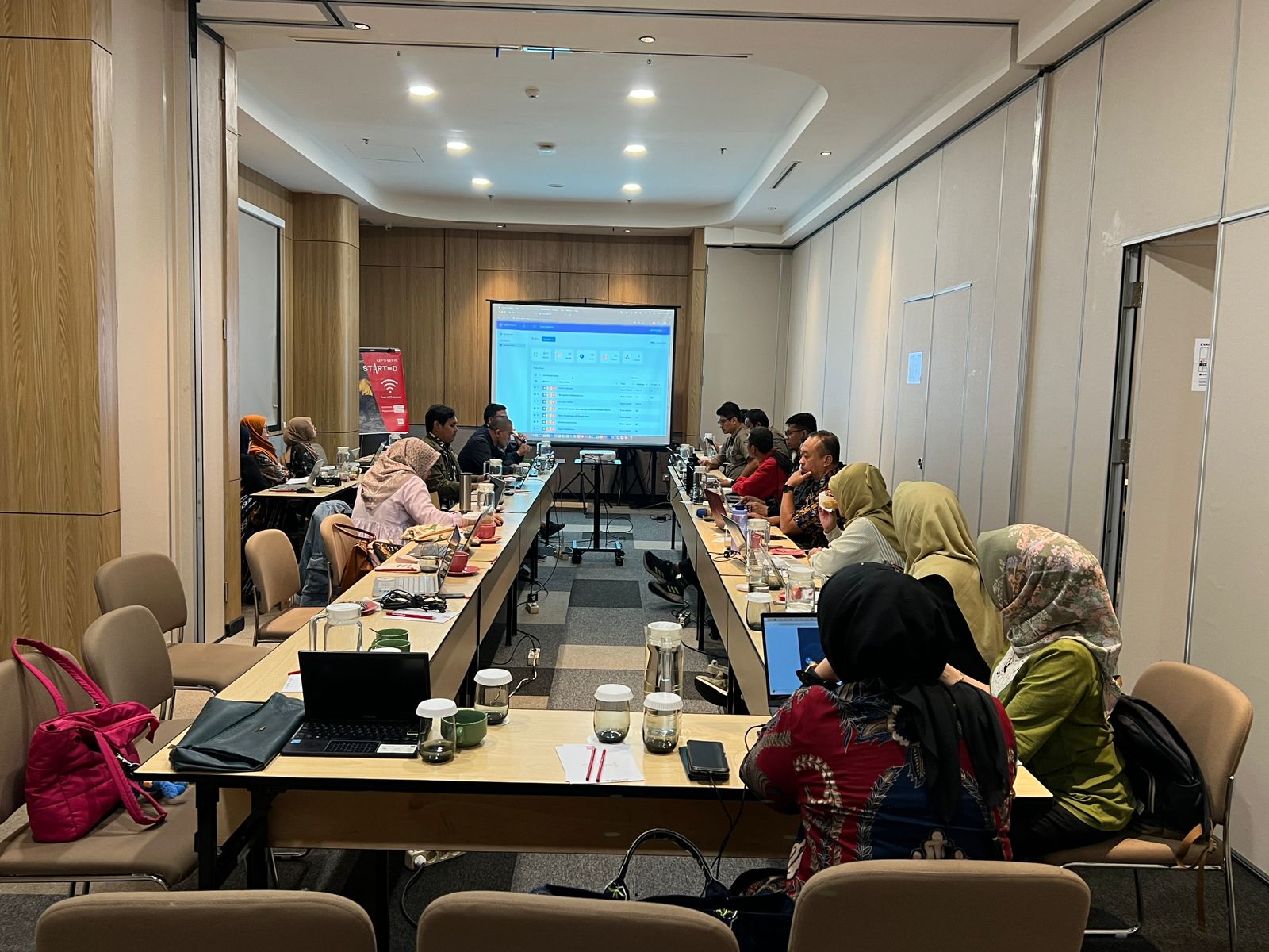 Sosialisasi Pemapran Input Buku Digital